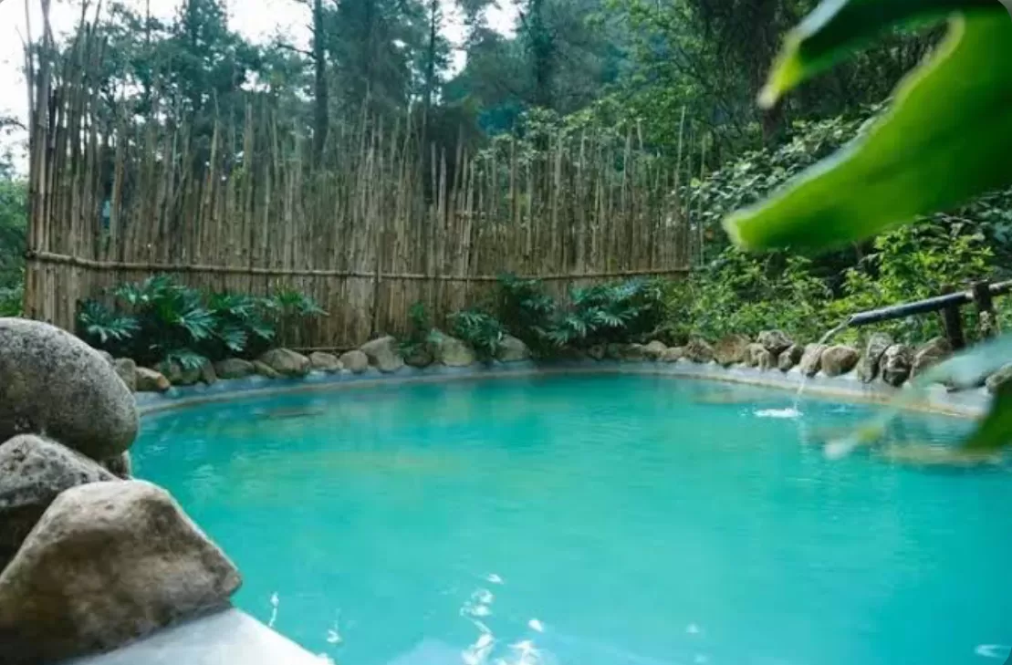 Pemandian Air Panas Saguling  (puspita)