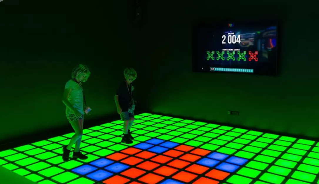 Keseruan Game On Arcade Bandung  (puspita)