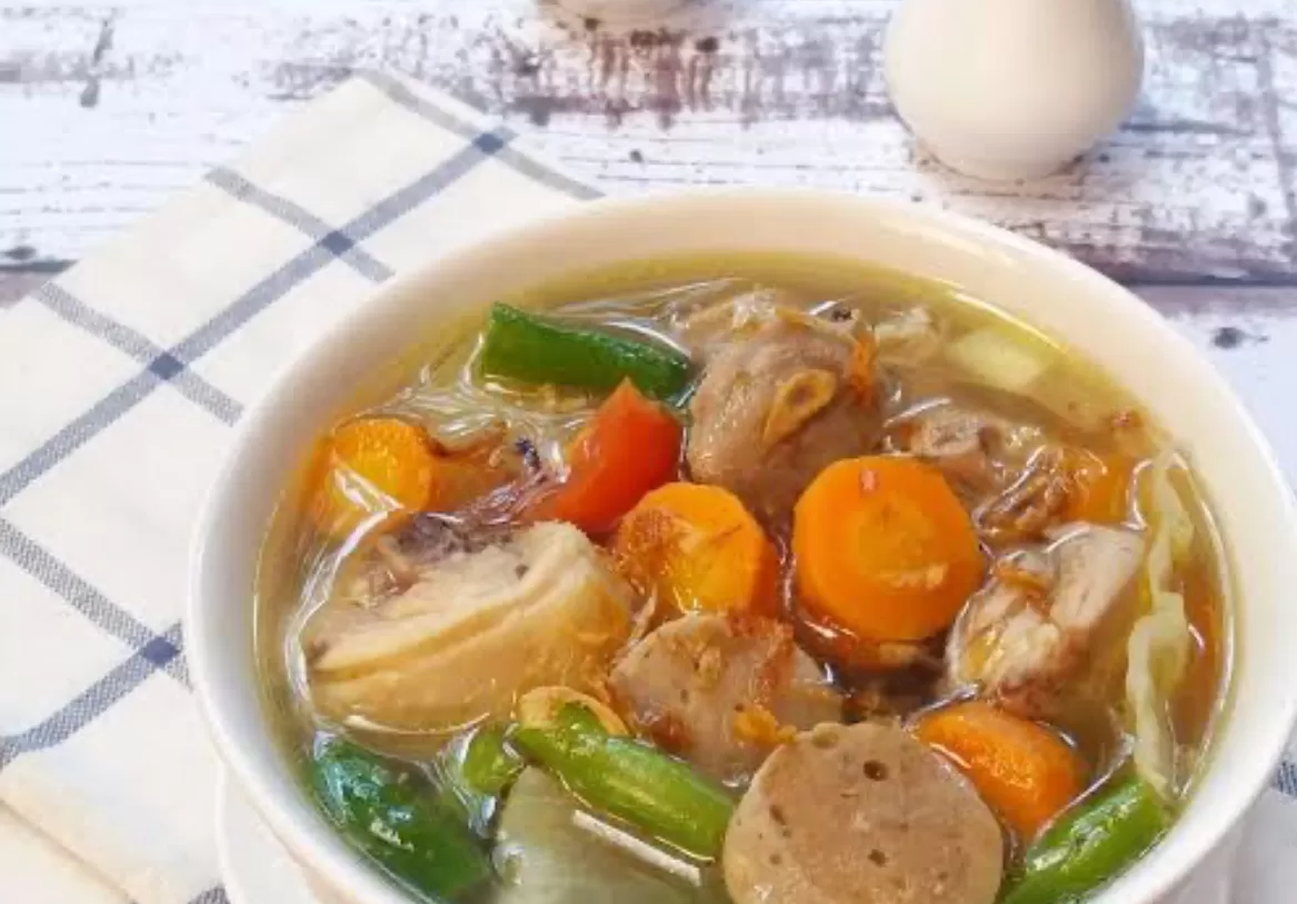 Resep Membuat Sayur Sop Bakso (resepkoki) (puspita)