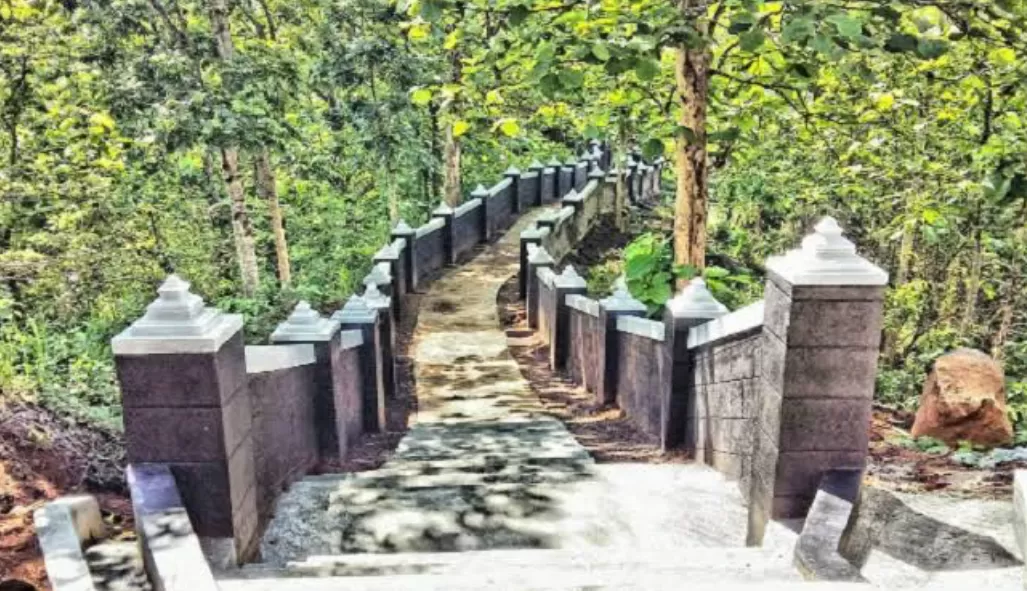 Situs Gunung Susuru (puspita)