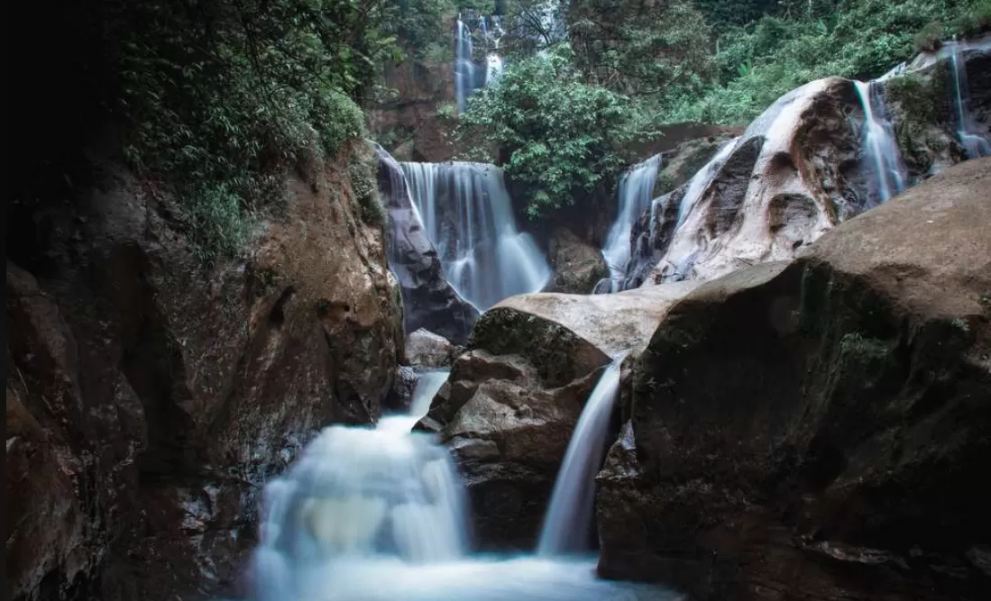 pesona keasrian wisata curug luhur cianjur (puspita )