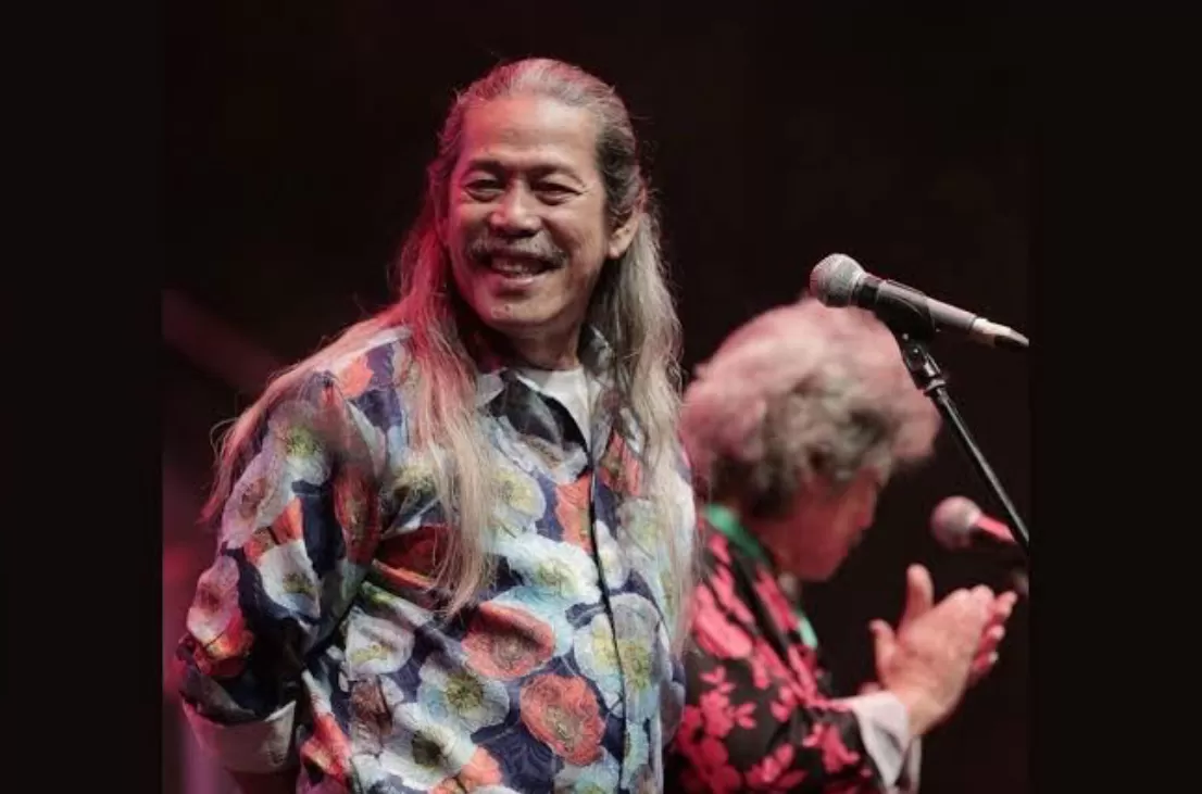 Tanggapan Para Sahabat Acil Bimbo Atas Kepergiannya (puspita)