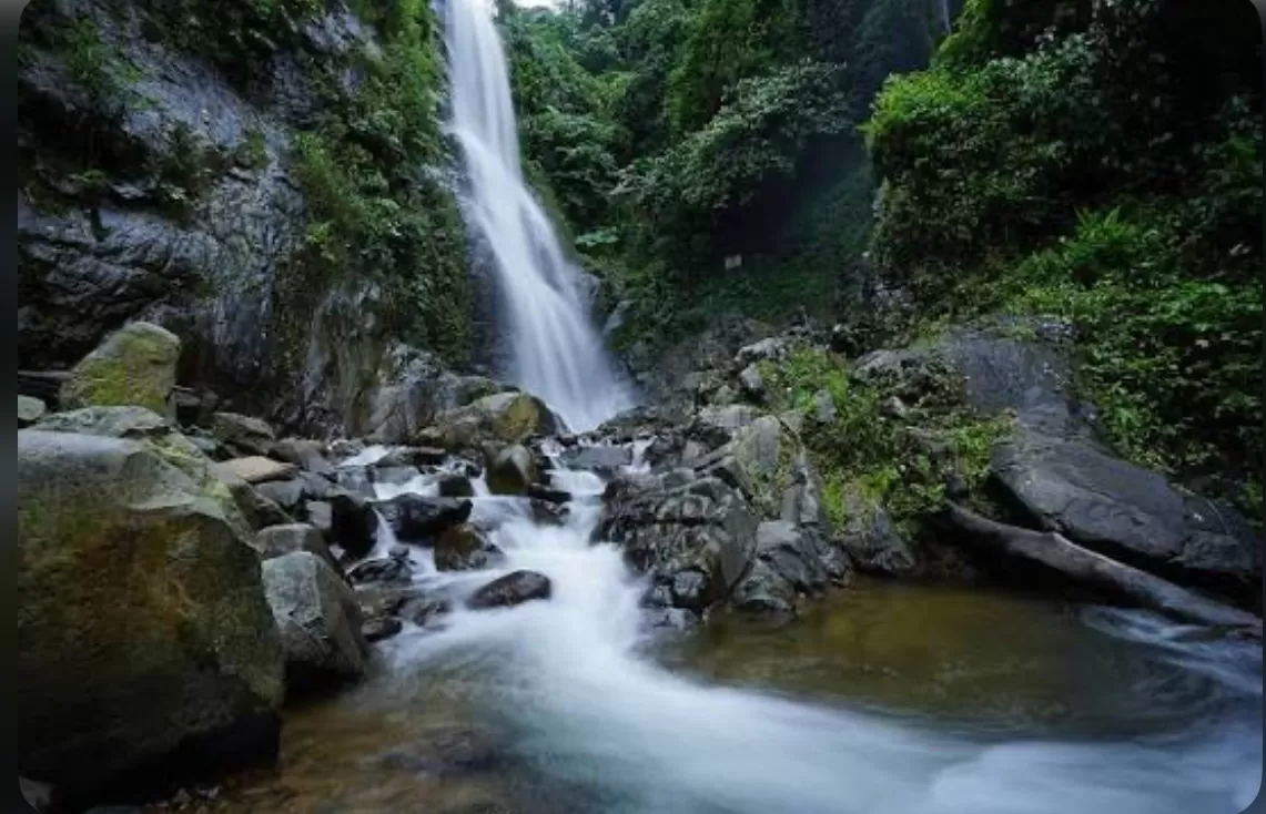 Curug Cigentis  (puspita)