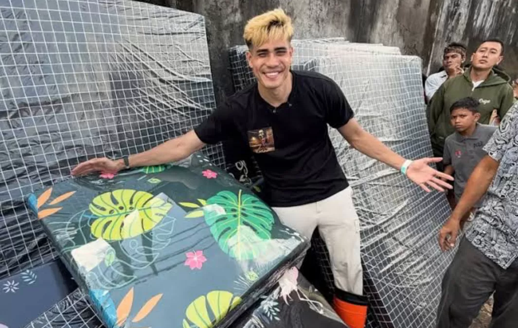 Viral Aisar Khaled Bantu Korban Bencana Banjir di Bali (puspita)