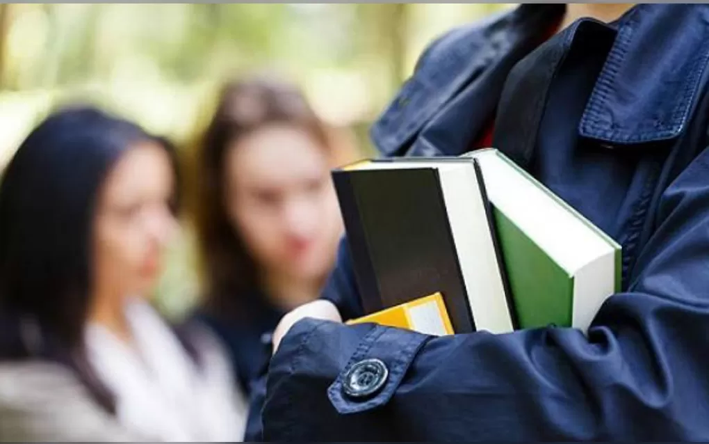 Berikut detail pentingnya dukungan lingkungan saat Anda menjalani kuliah karyawan (ilustrasi) (puspita )