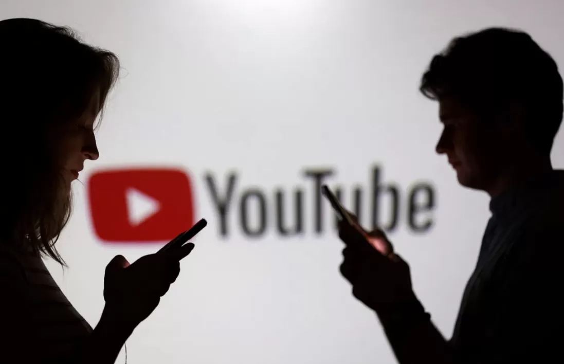 Viral YouTube Error (puspita )