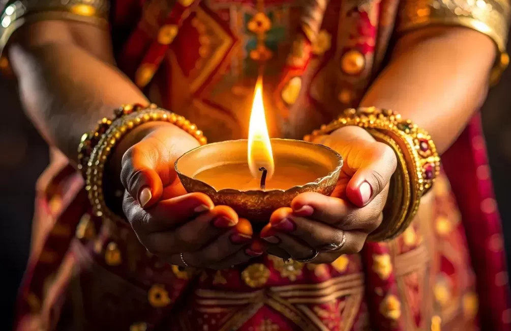 Sejarah Diwali Beserta Kegiatannya (puspita )