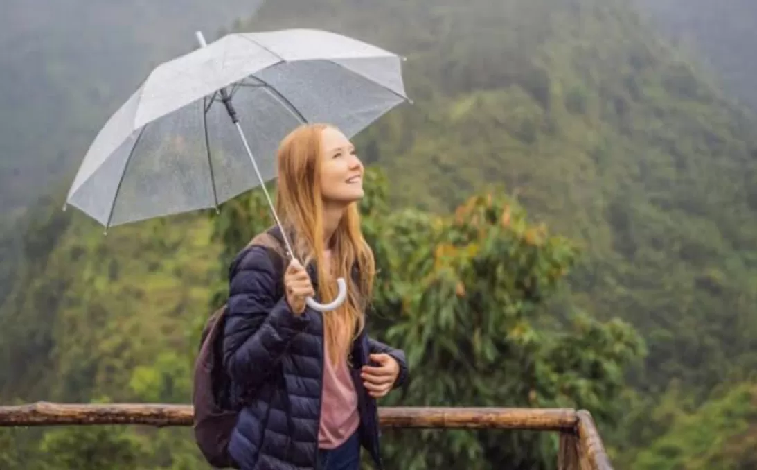 Tips Liburan di Musim Hujan (puspita)