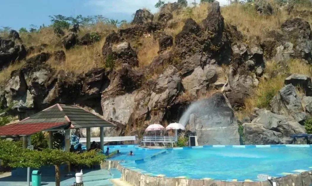 Taman Batu Hanjuang (puspita)