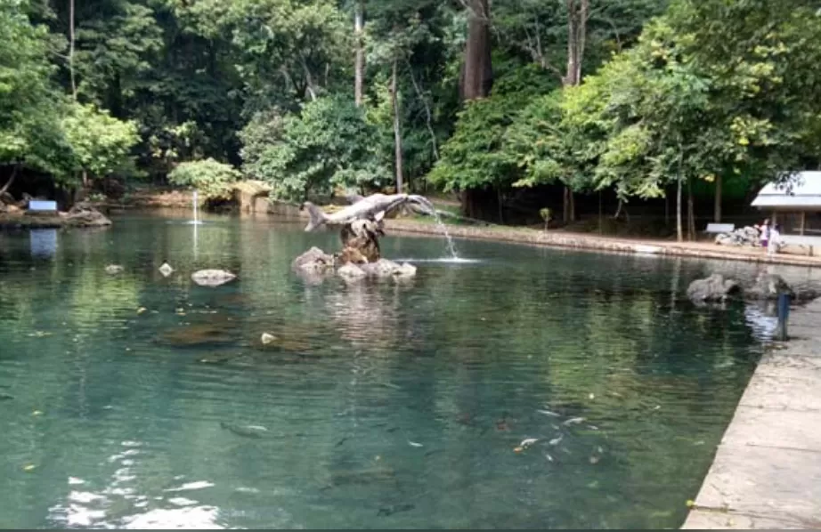 Menilik Petilasan Prabu Siliwangi (puspita)
