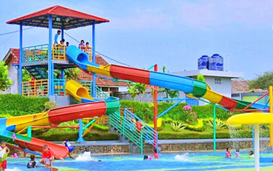 Sukahaji Waterboom (puspita )