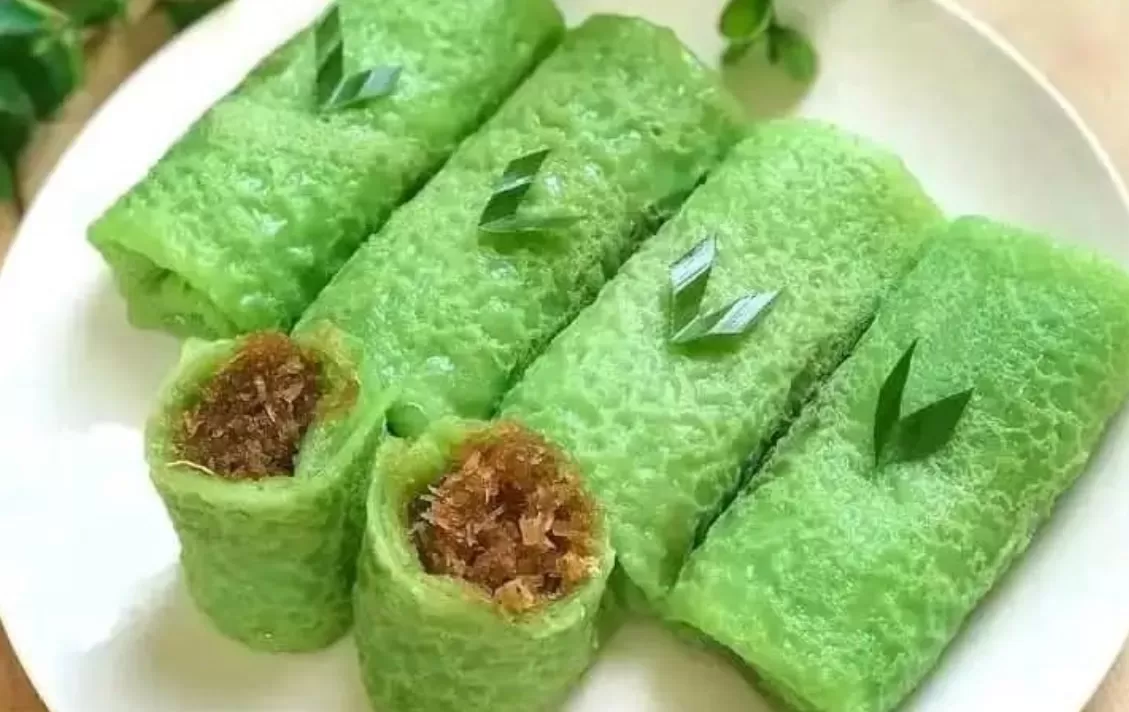 Cara Membuat Dadar Gulung  (puspita)