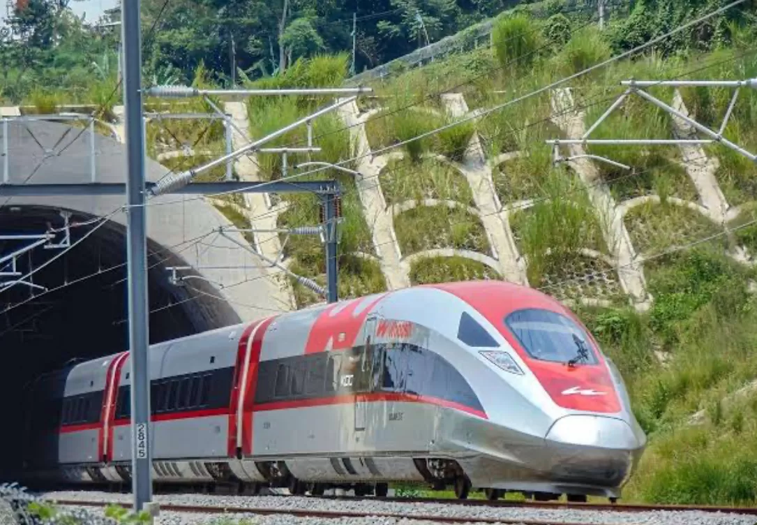 Respon Prabowo Tentang Whoosh (puspita)