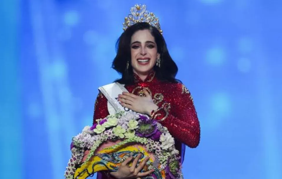 Fatima Bosch Juarai Miss Universe 2025 (puspita)