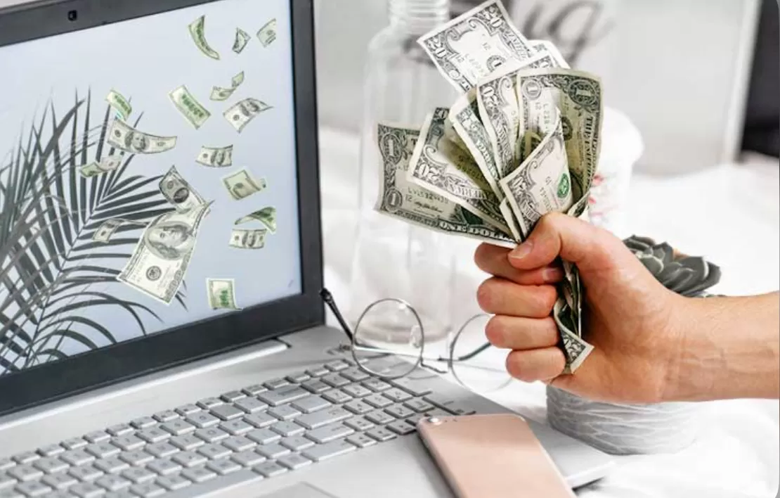 Side Hustle Online  (puspita)