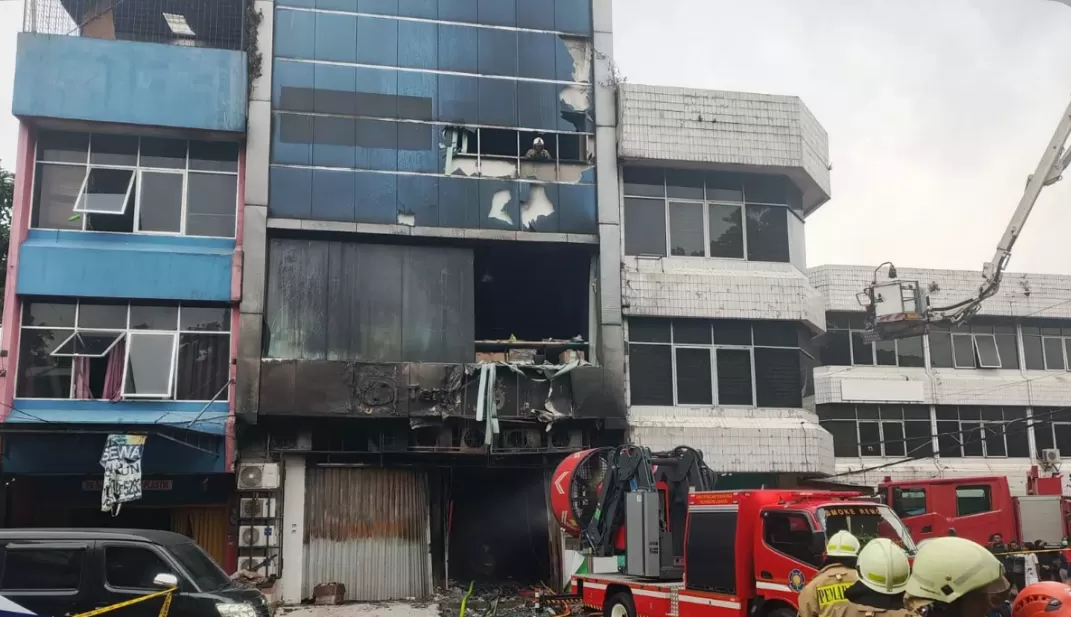 Tera Dorn Kebakaran, Saksi Diperiksa (puspita)