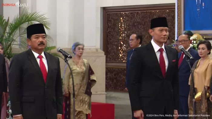 Presiden Jokowi Resmi Lantik AHY Sebagai Menteri ATR/BPN Dan Hadi ...