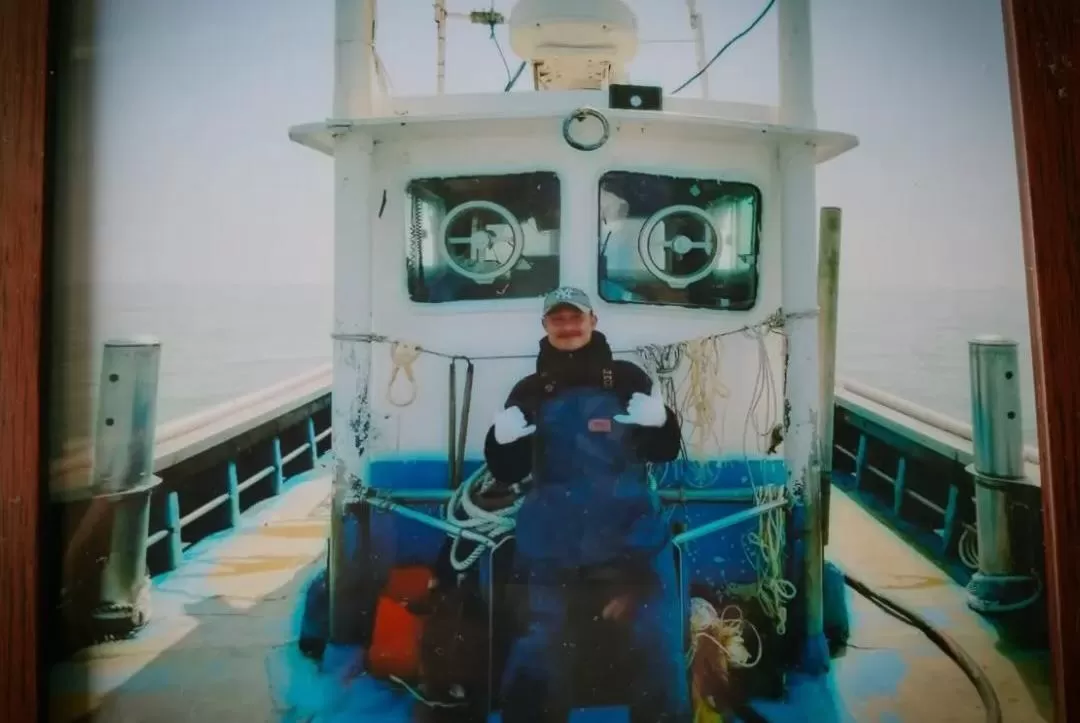 7 Bulan Berlalu, Keluarga PMI Terisak Saat Terima Koper dari Korea Selatan