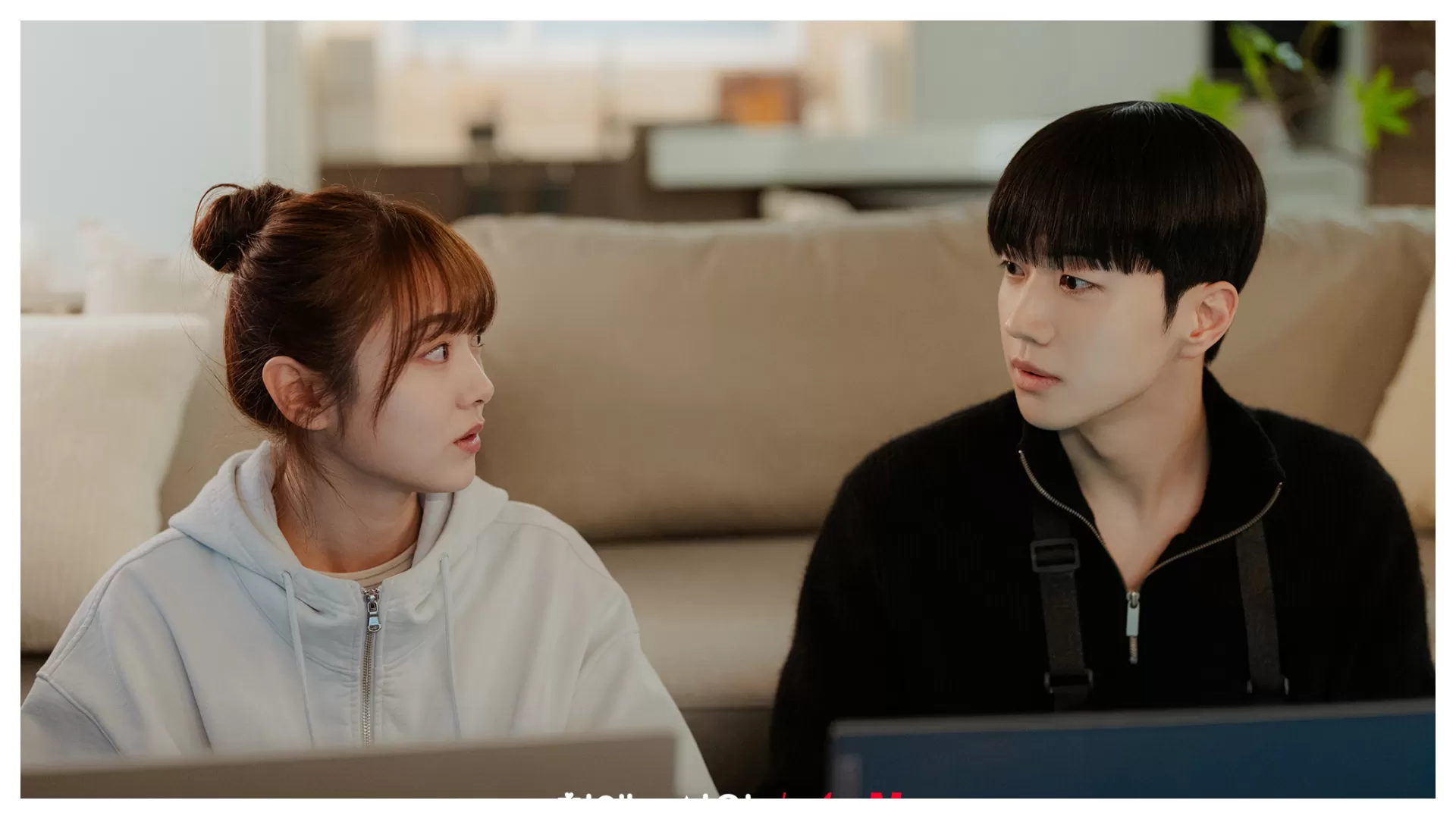 My Bias, My Boss Review: Kang Hoon and Kim Hye-Jun Shine in tvN’s New Rom-Com My Bias, My Boss Review: Kang Hoon and Kim Hye-Jun Shine in tvN’s New Rom-Com