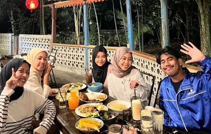 Inilah 5 Tempat Bukber Murah Dan Kece Di Jogja, Dompet Aman Kumpul Pun ...