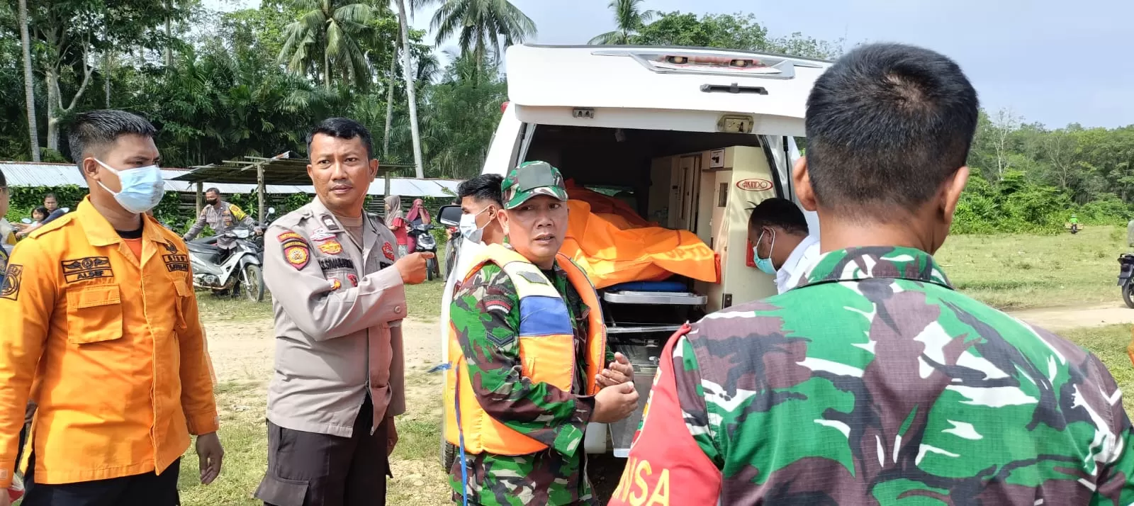 Diduga Korban Bencana Galodo Sumbar Ditemukan Di Sungai Kuantan ...