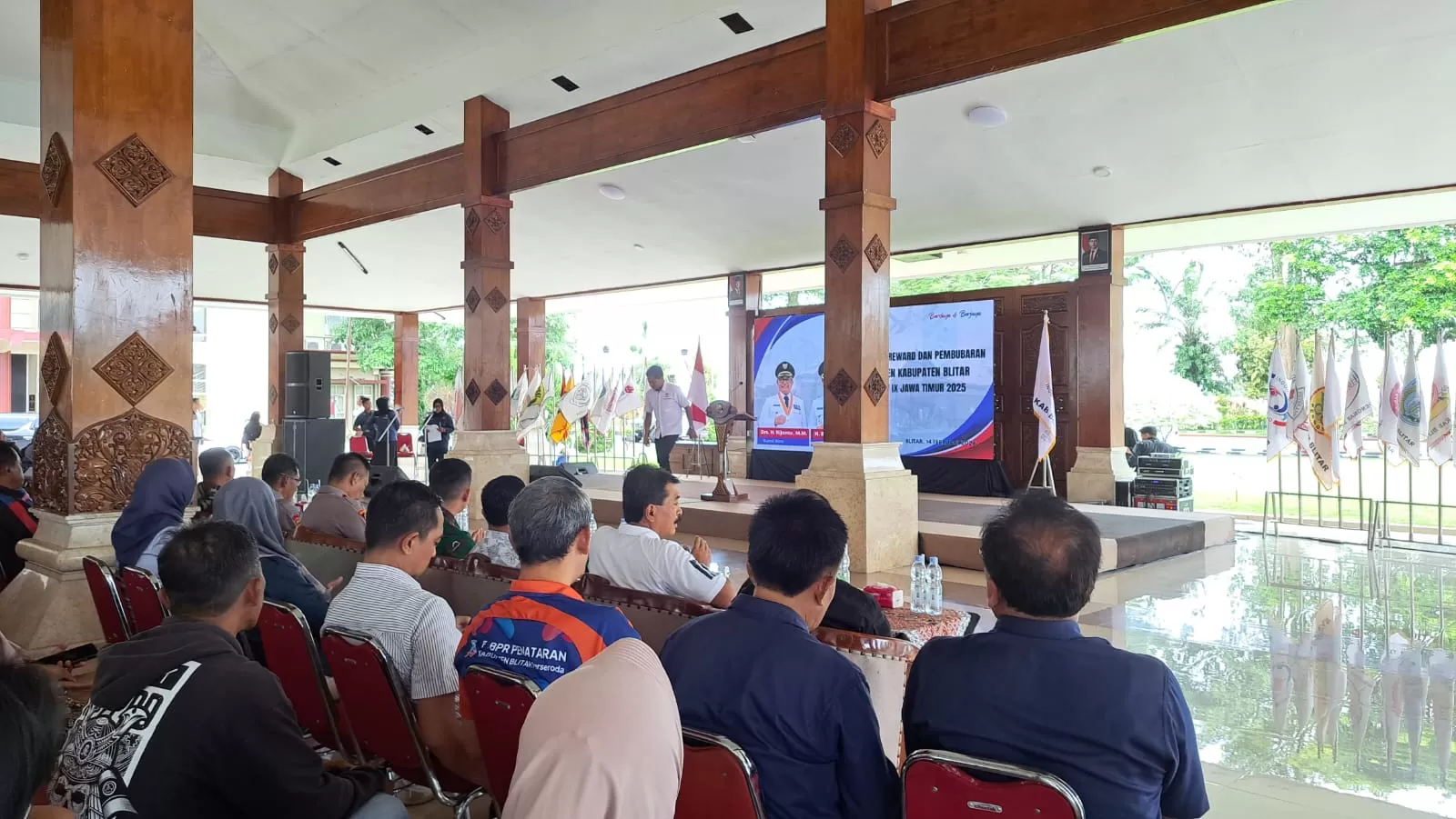 Bonus Atlet Kabupaten Blitar Capai Rp 2 Miliar, Peraih Emas Dapat Rp 30  Juta - Blitar Kawentar