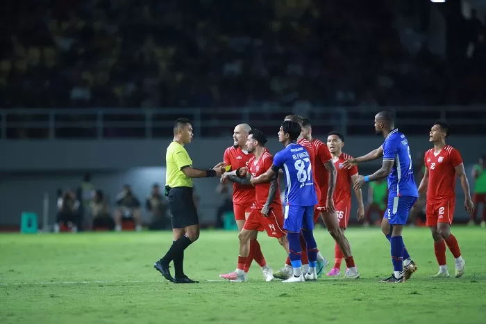 Sepakbola Materi Lengkap bagi Pecinta Olahraga Populer