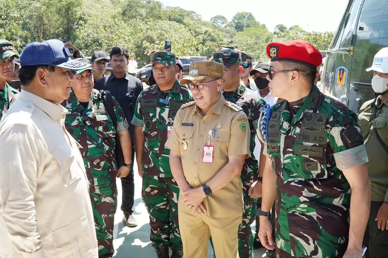 Pj Bupati Ppu Dampingi Menhan Tinjau Kesiapan Upacara 17 Agustus Di IKN