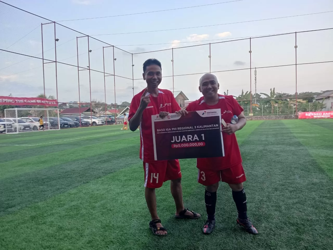 Juara Pertama Tim B yang di perkuat oleh Direktur  dan Redaktur KPFM Balikpapan
