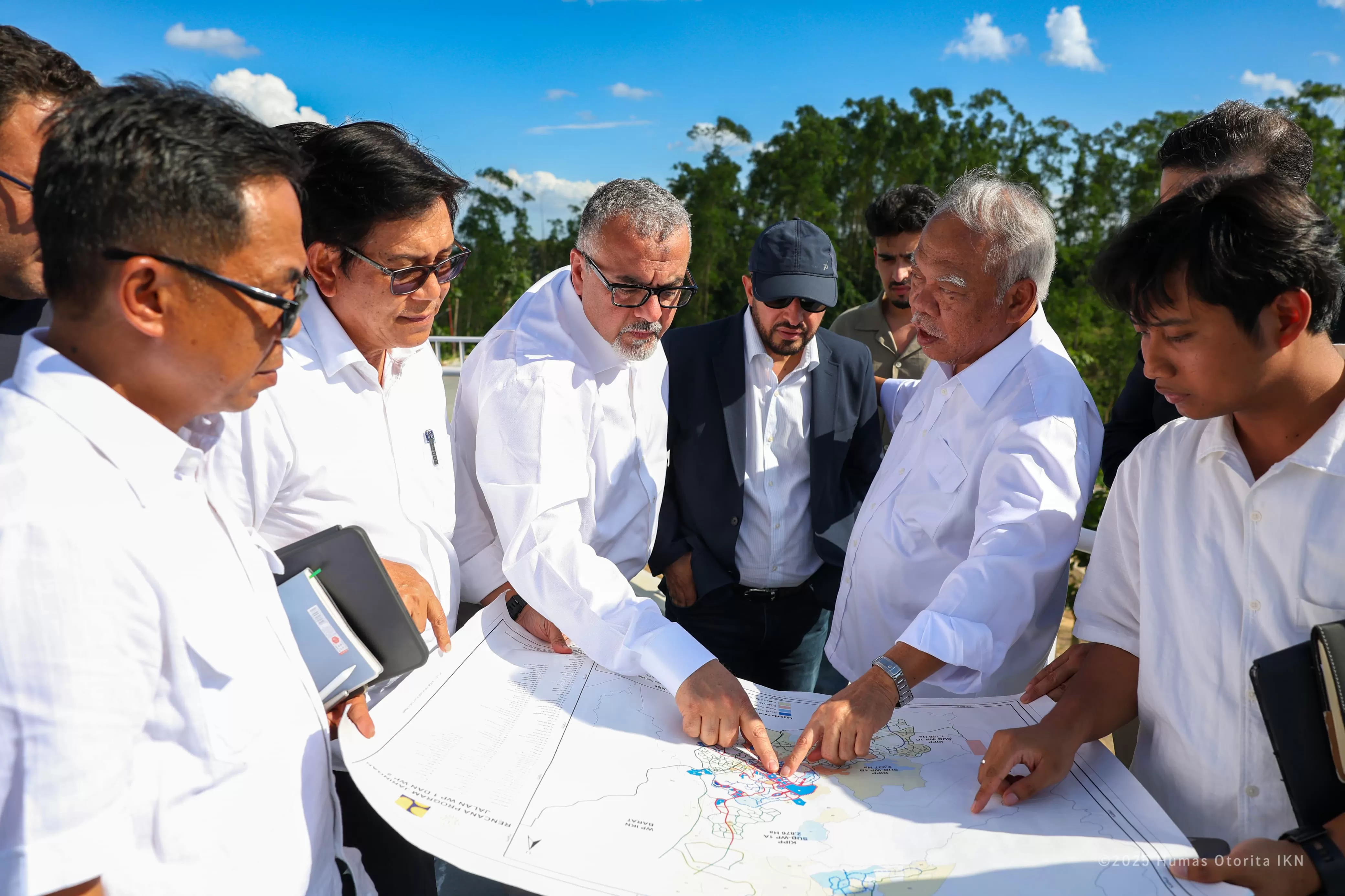 Perusahaan asal Uni Emirat Arab, Ayedh Dejem Group, resmi menandatangani perjanjian kerahasiaan (Non-Disclosure Agreement/NDA) dengan Otorita IKN 