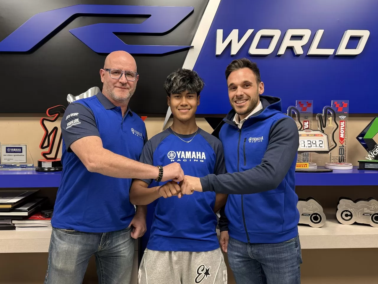 Kolaborasi Yamaha Racing Indonesia dan Yamaha Motor Europe dengan AS Racing Team mengantarkan Aldi Satya Mahendra untuk menjalani kalender balapan World Supersport 2026.