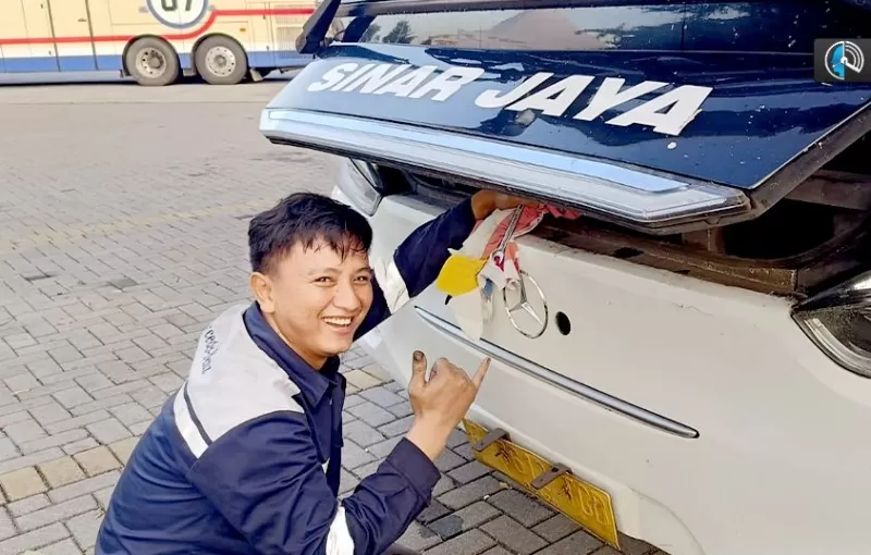 DCVI menginisiasi kegiatan &ldquo;Bus Mercedes-Benz Lebaran Rescue 2025&rdquo;