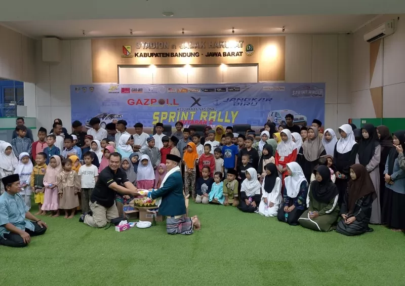 Syukuran dan santunan anak Yatim