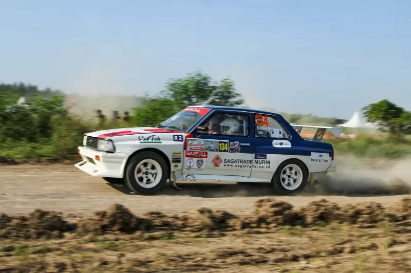 Ekadana dan Yanbu di Kejurnas Sprint Rally Semarang 2025 (nugroho)
