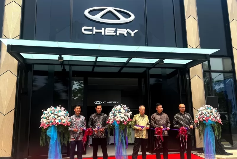Chery Resmikan Jaringan Dealer ke-56 di Kawasan PIK 2