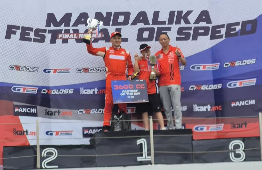 Alvin Bahar (kiri) dan sang manager Anondo Eko (foto : budsan)