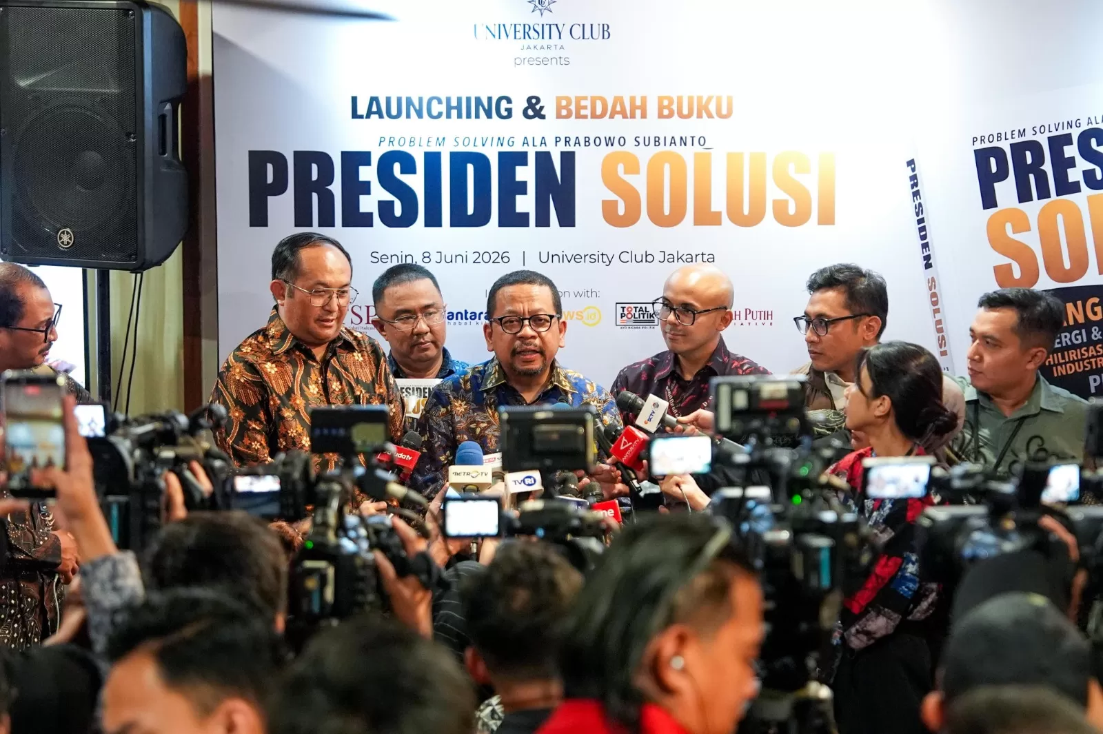Kepala Bakom RI, Muhammad Qodari menjelaskan buku Presiden Solusi: Problem Solving Ala Prabowo Subianto sebagai bacaan yang ringkas dan mudah dipahami publik. (Promedia/Jawaheadline.com)