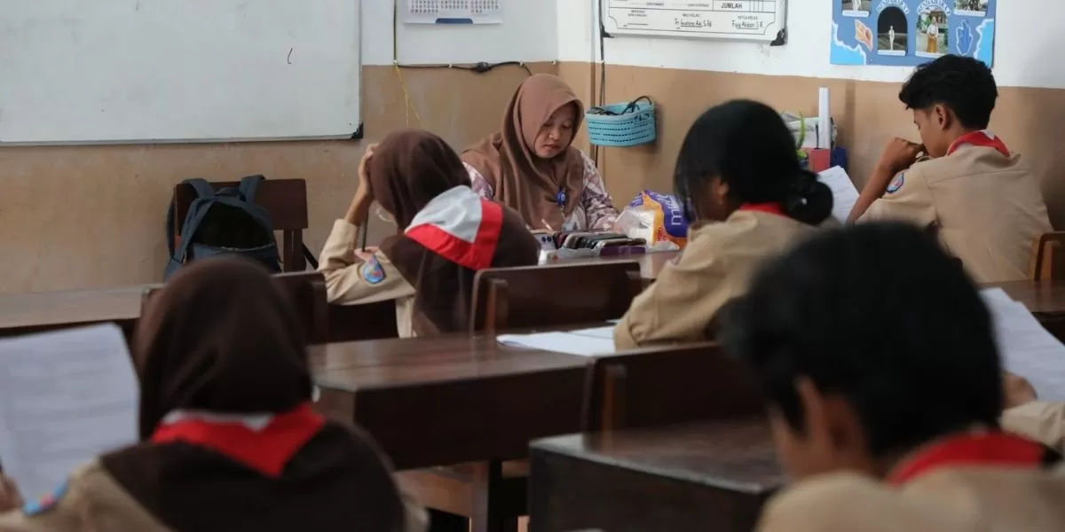 Ini Sederet Program Sekolah Gratis Pemprov Jateng untuk Ribuan Siswa (jatengprov.go.id)