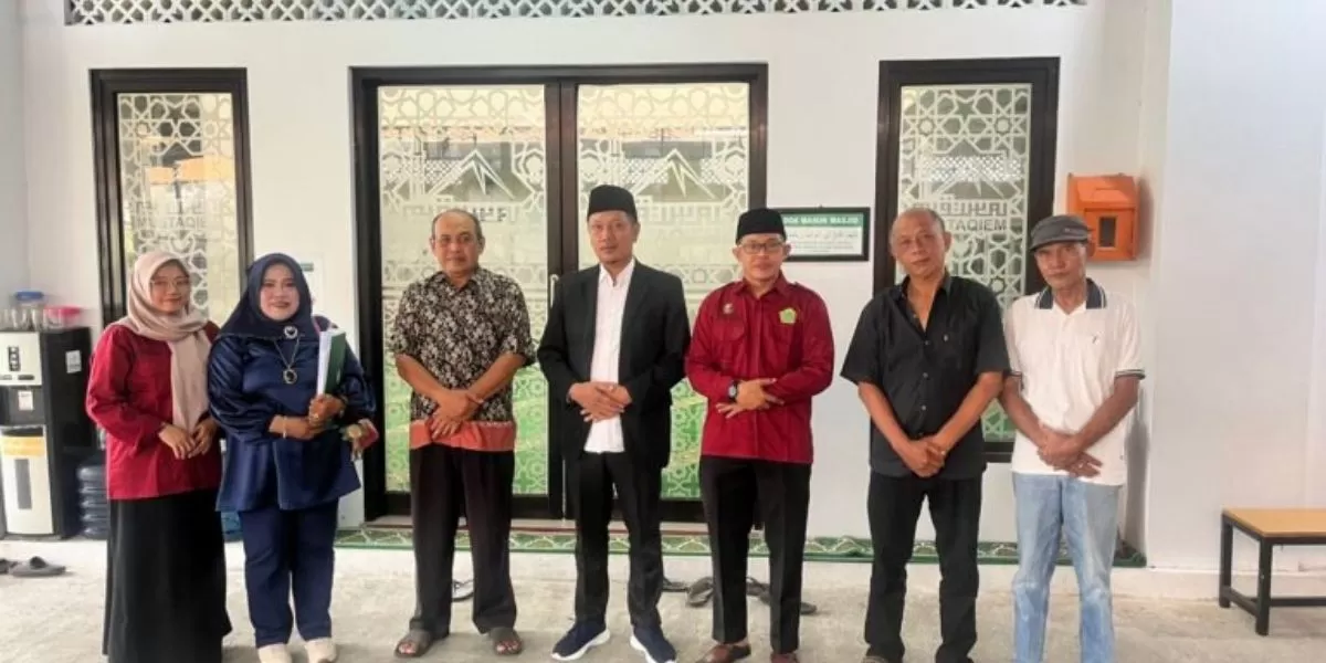 Verifikasi Lapangan, Kemenag Yogya Pastikan Tertib Administrasi Rumah Ibadah (yogyakartakota.kemenag.go.id)
