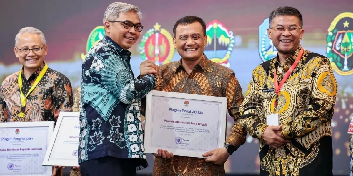 Pemprov Jawa Tengah meraih penghargaan dari KPK Program E-Learning ASN Berintegritas. (jatengprov.go.id)