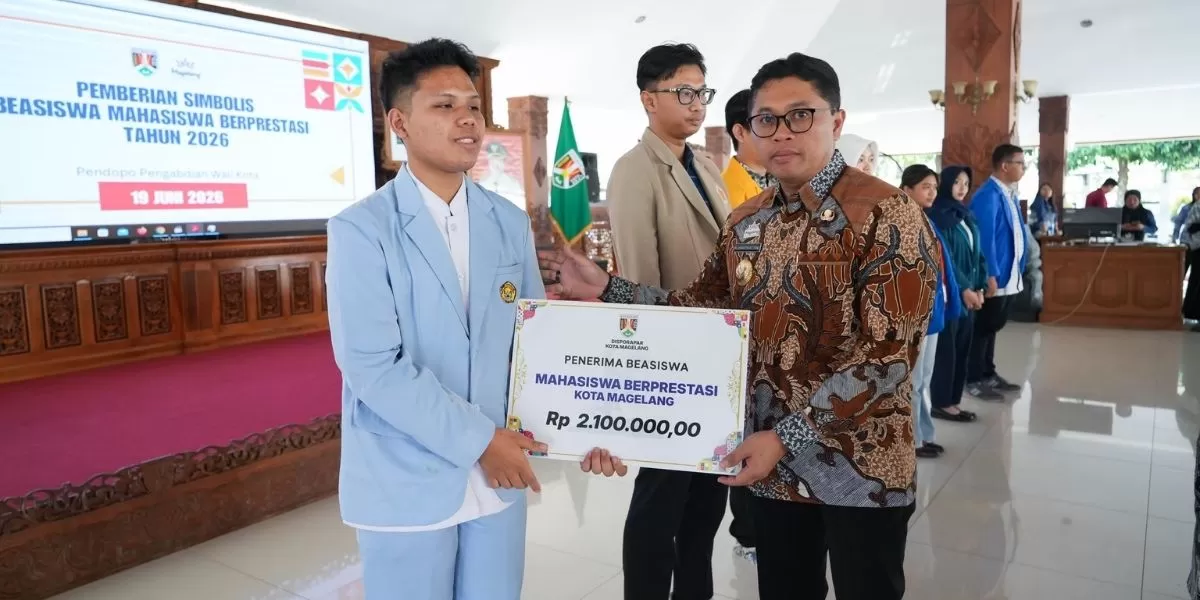 200 Mahasiswa Berprestasi Terima Beasiswa dari Pemkot Magelang (jatengprov.go.id)