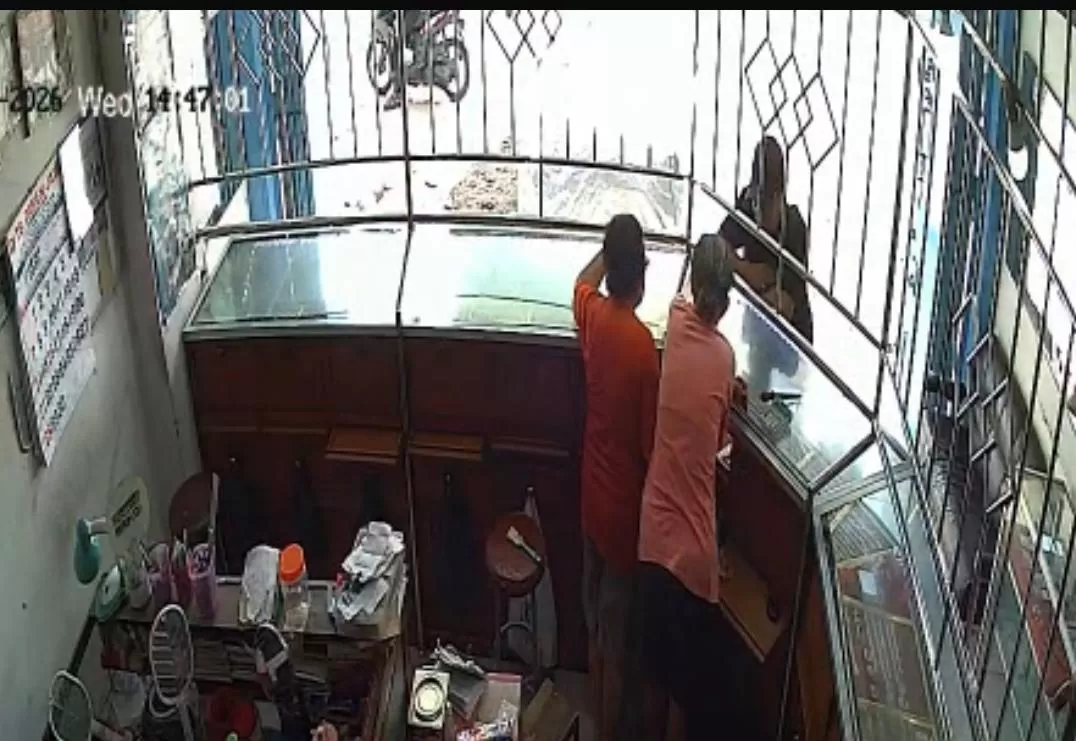 Kasus Pencurian Toko Emas di Nusukan, Polisi Selidiki Pelaku Bermodus Pembeli lewat CCTV. (KlikSoloNews/dok Polresta Surakarta)