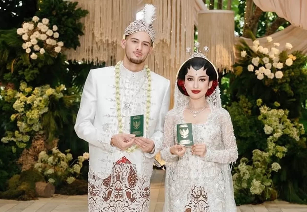 Jennifer Coppen dan Justin Hubner Resmi Menikah di Bali, Akad Digelar Sakral di Tirtha Uluwatu (kliksolonews/dok Instagram Justin Hubner)