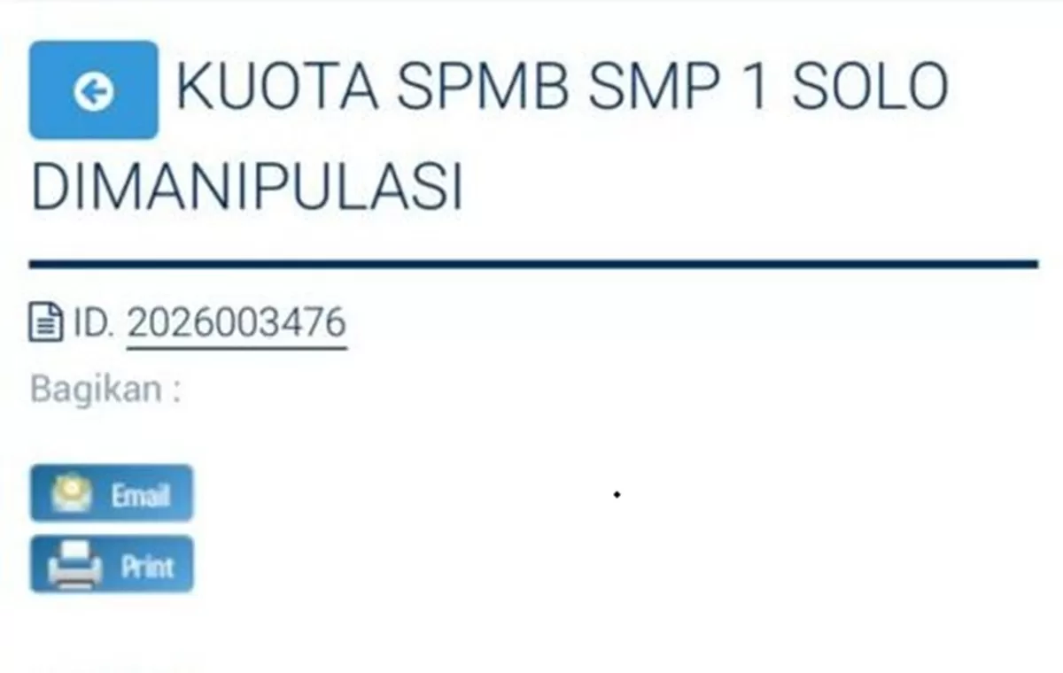 Kuota Siswa Baru SMPN 1 Solo Jadi Sorotan, Disdik: Masih Data Sementara. (KlikSoloNews/dok ULAS)Panduan Kota & Daerah 