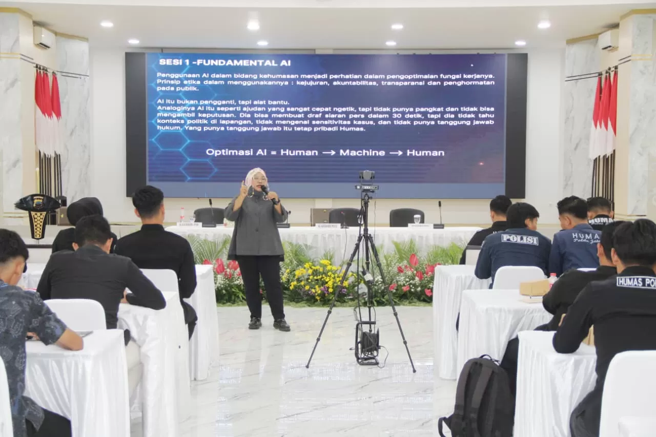  Polda Jateng Dorong Inovasi Konten Positif dan Edukatif di Ruang Digital Berbasis AI (kliksolonews/dok Polda Jateng)