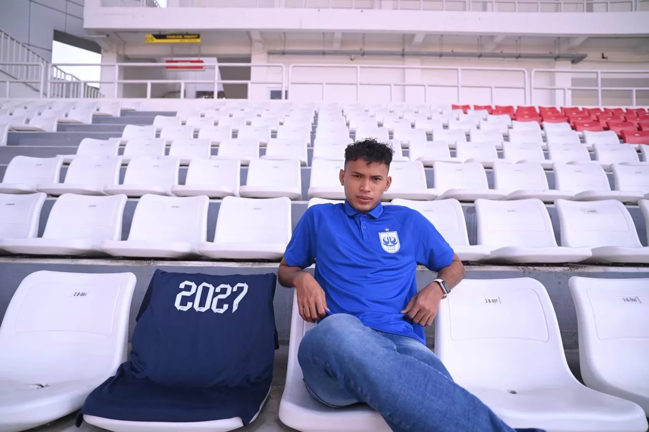 PSIS Semarang Perpanjang Kontrak Krisna Jhon, Siap Tempur di Musim 2026/27. (kliksolonews/dok PSIS)