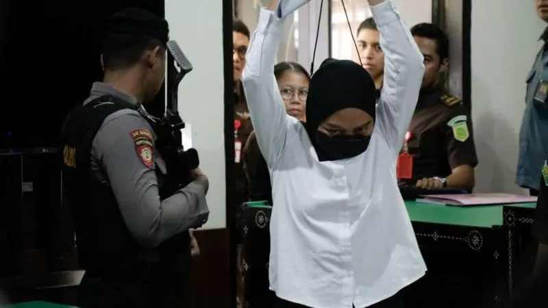 Kasus Kematian Brigadir Esco: Brigadir Rizka Divonis 10 Tahun Penjara, Lebih Ringan dari Tuntutan Jaksa. (Kliksolonews/dok)
