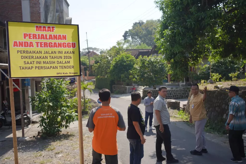 Dari Masaran hingga Plupuh, Empat Jalan Sragen Masuk Program Rekonstruksi 2026. (kliksolonews/dok Pemkab Sragen)