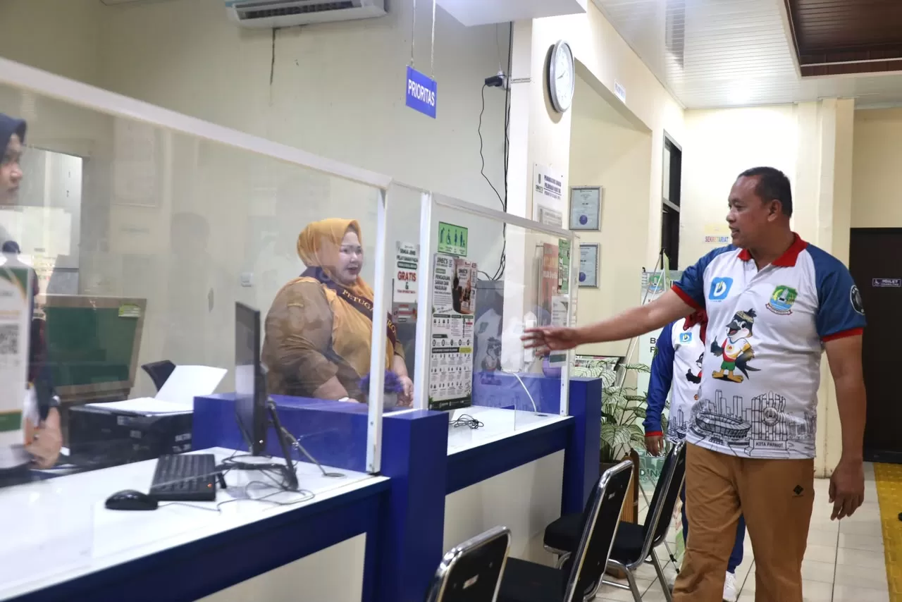 Wali Kota Bekasi Tri Adhianto Tjahyono (Pemkot Bekasi)