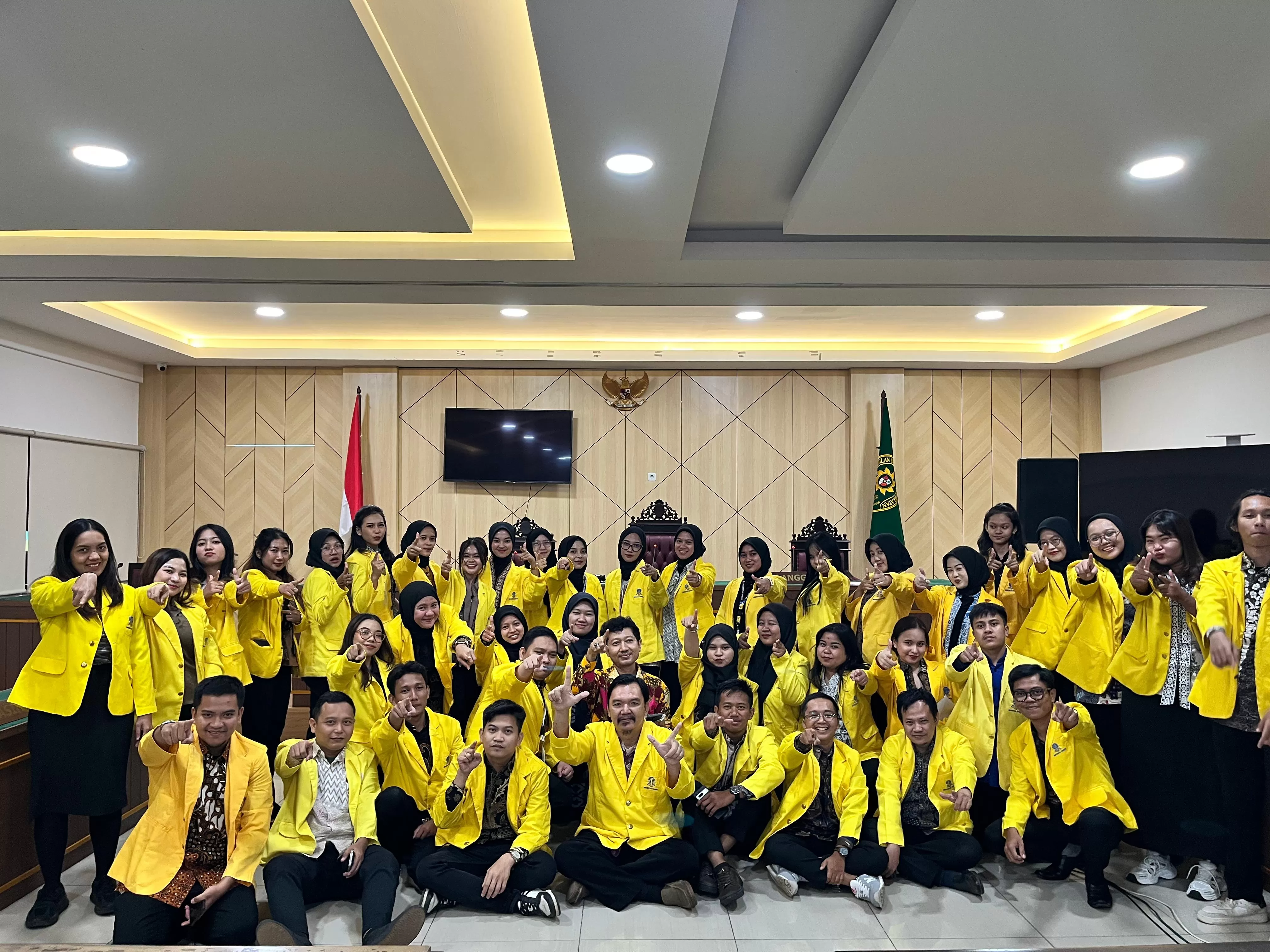 Komunitas Peradilan Semu Fakultas Hukum Universitas Terbuka  (KPS UT)